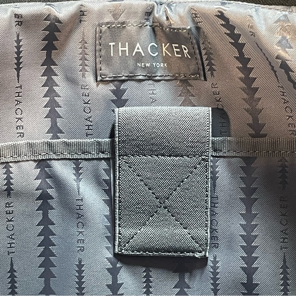 Thacker neoprene Black Travel Bag brand new perfect condition - Picture 15 of 16